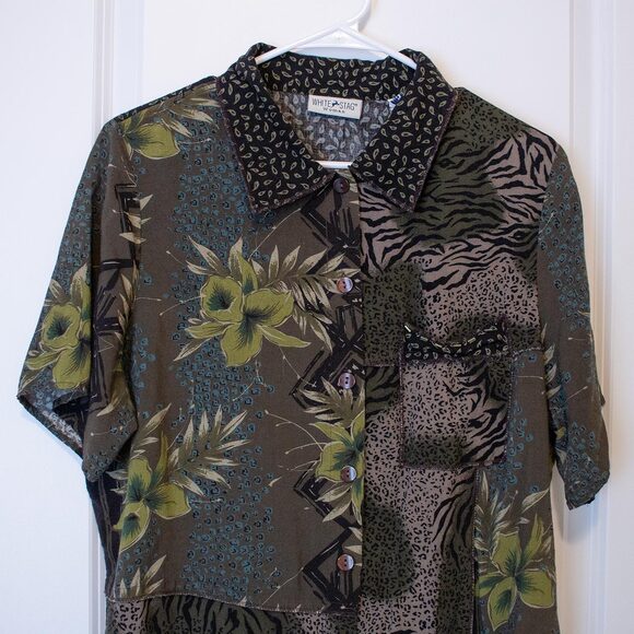 White Stag 14W/16W Mixed Print Button-Up Animal + Tropical Collared Top Pocket - Picture 3 of 9